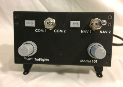 Dual NAVCOM Model 101 communication and navigation control